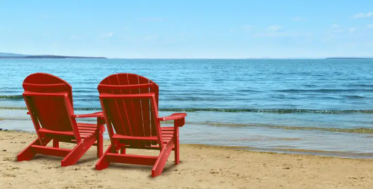 Best Beaches in Ontario | 40 Sandy Shores to Visit This Summer